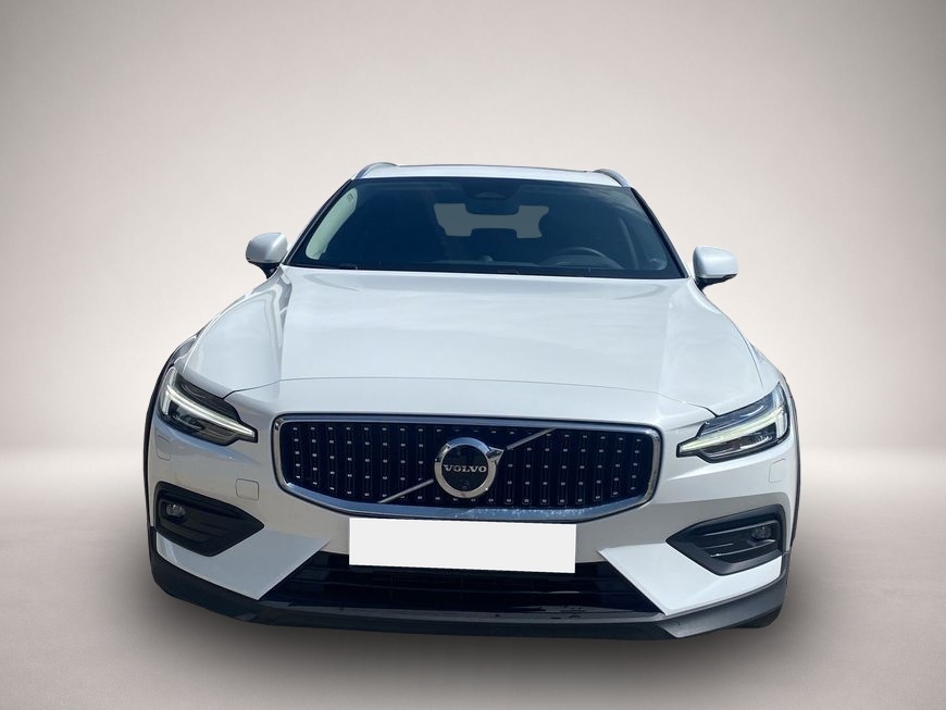 Volvo V60 Cross Country (06/2024, Benzin)