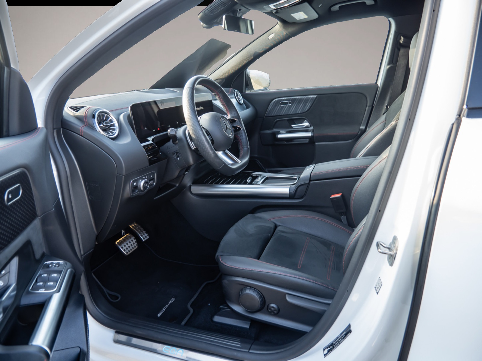 Mercedes-Benz EQA (01/2025, ELECTRIC)
