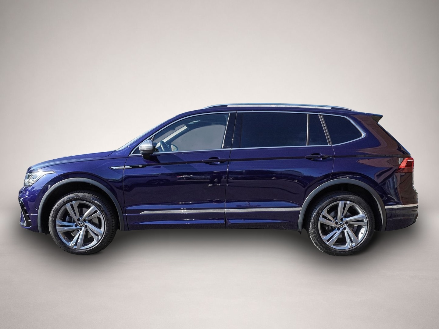 Volkswagen Tiguan Allspace (04/2023, Benzin)