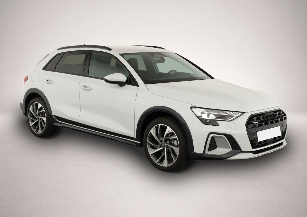 Audi quattro (05/2026, Benzin)