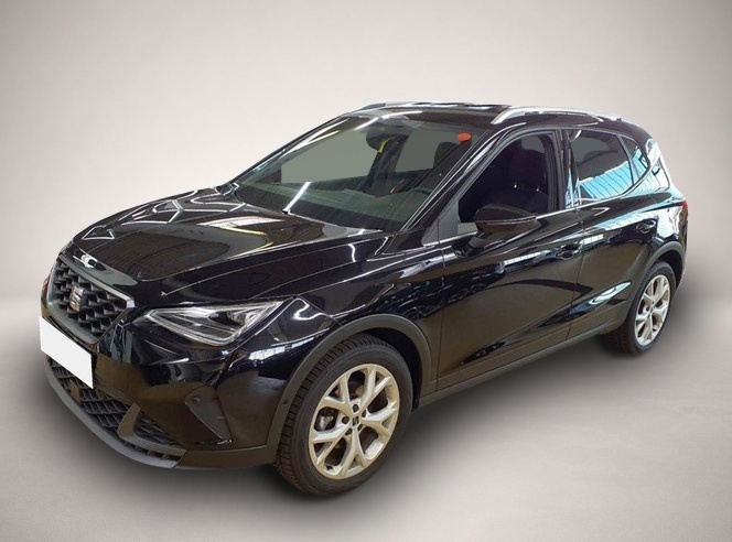Seat Arona (08/2025, Benzin)