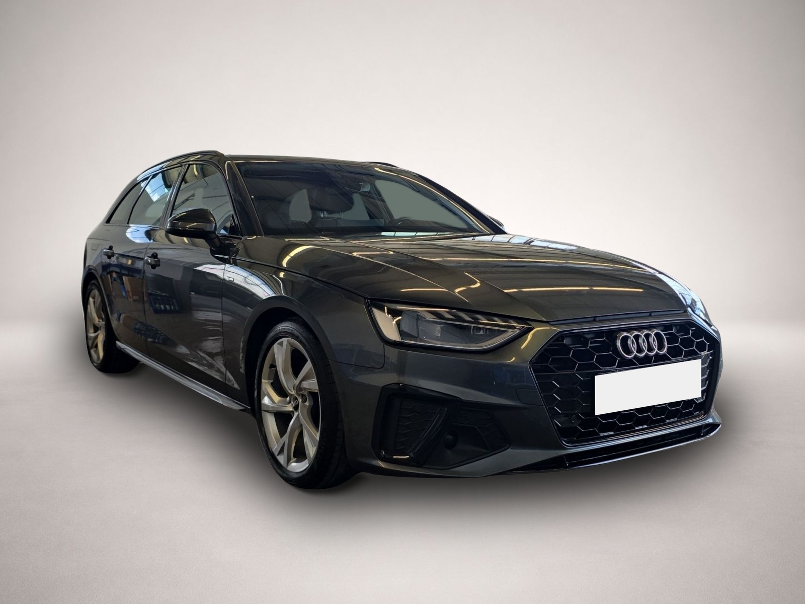 Audi A4 (01/2023, Diesel)