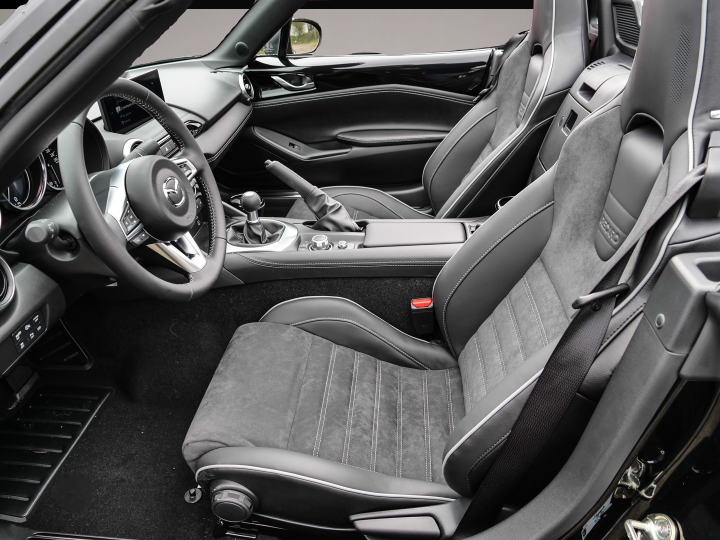 Mazda MX-5 (04/2026, Benzin)