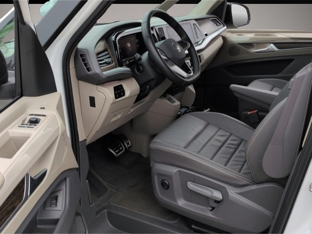 Volkswagen T7 Multivan (07/2025, Diesel)