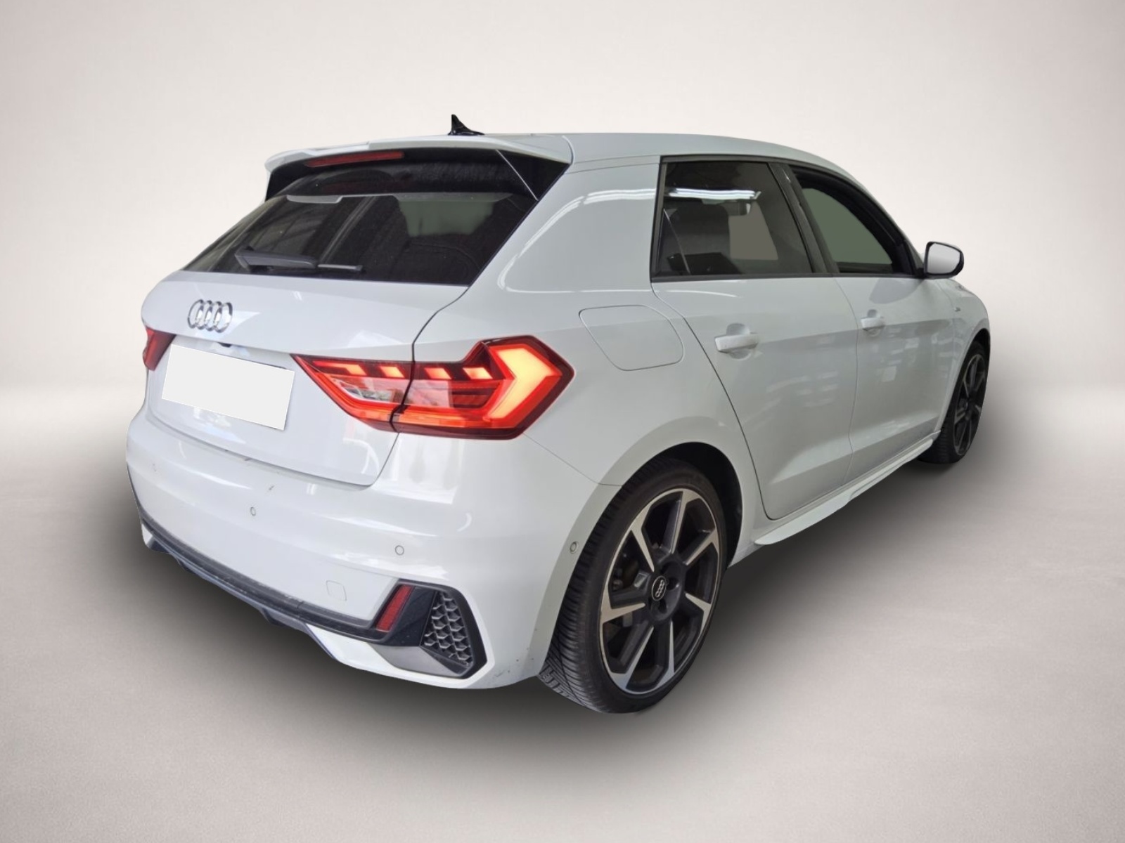 Audi A1 (09/2019, Benzin)