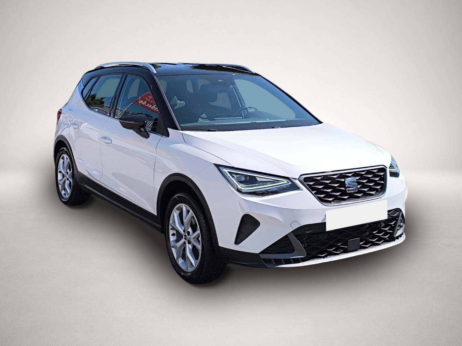 Seat Arona (04/2023, Benzin)