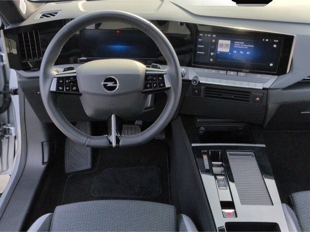 Opel Astra (08/2025, Benzin)