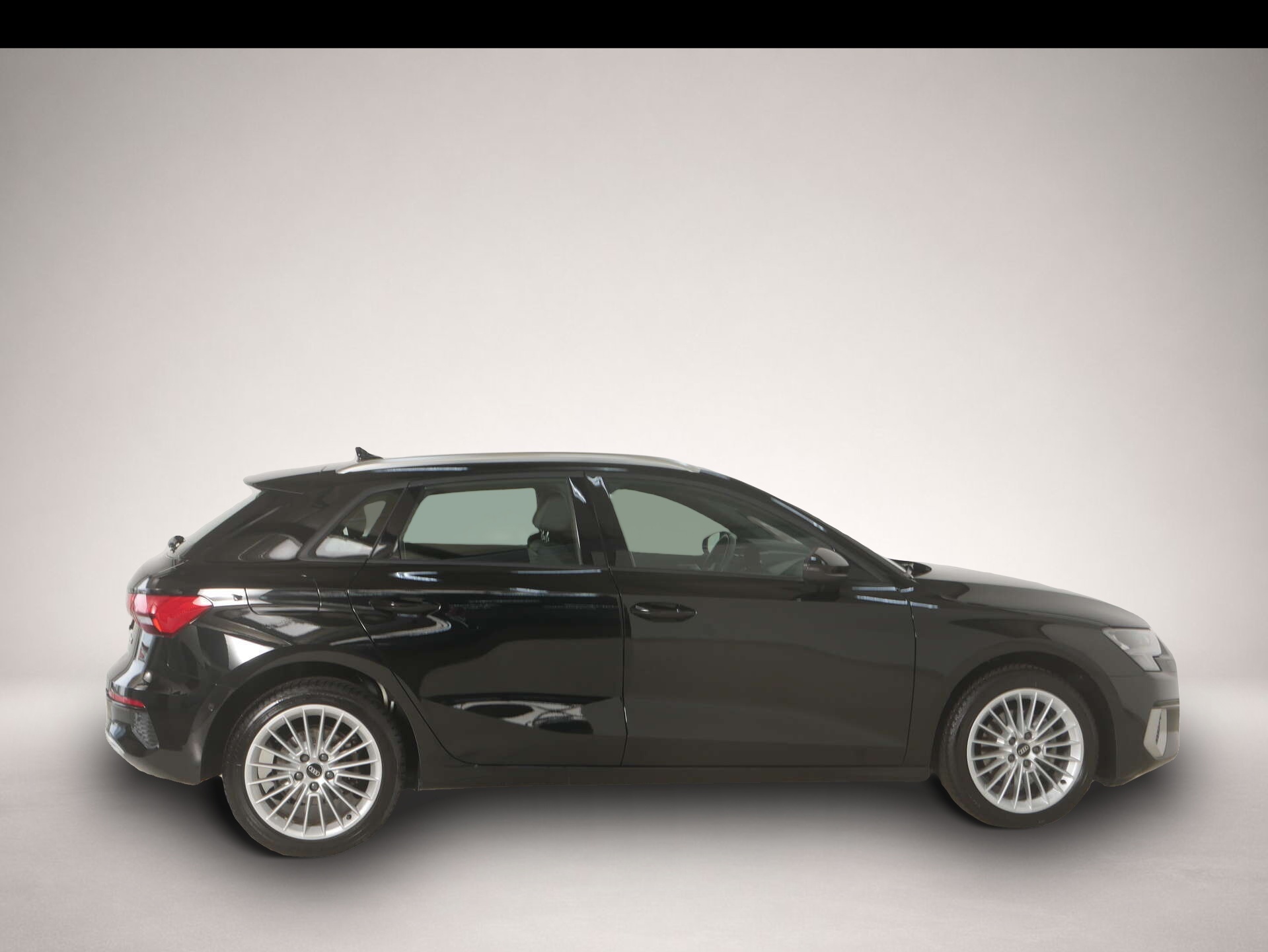 Audi A3 (03/2022, Benzin)