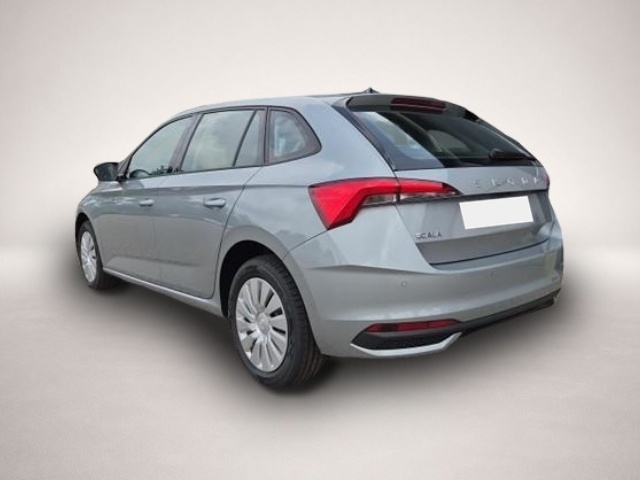 Skoda Scala (08/2026, Benzin)