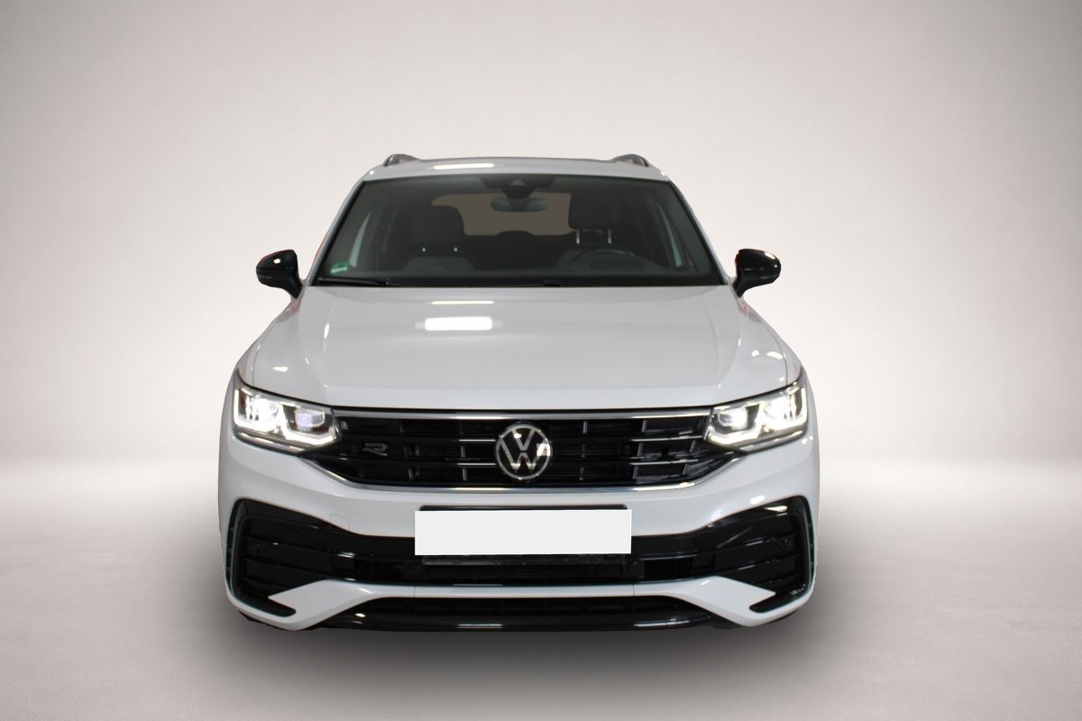 Volkswagen Tiguan (04/2023, Benzin)