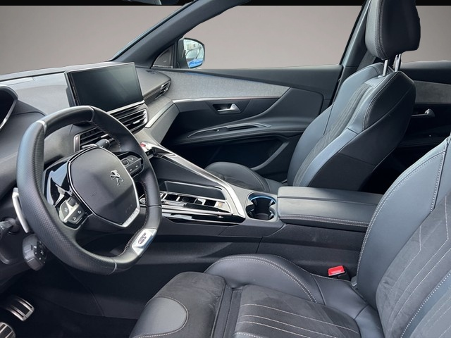Peugeot 3008 (12/2023, Benzin)