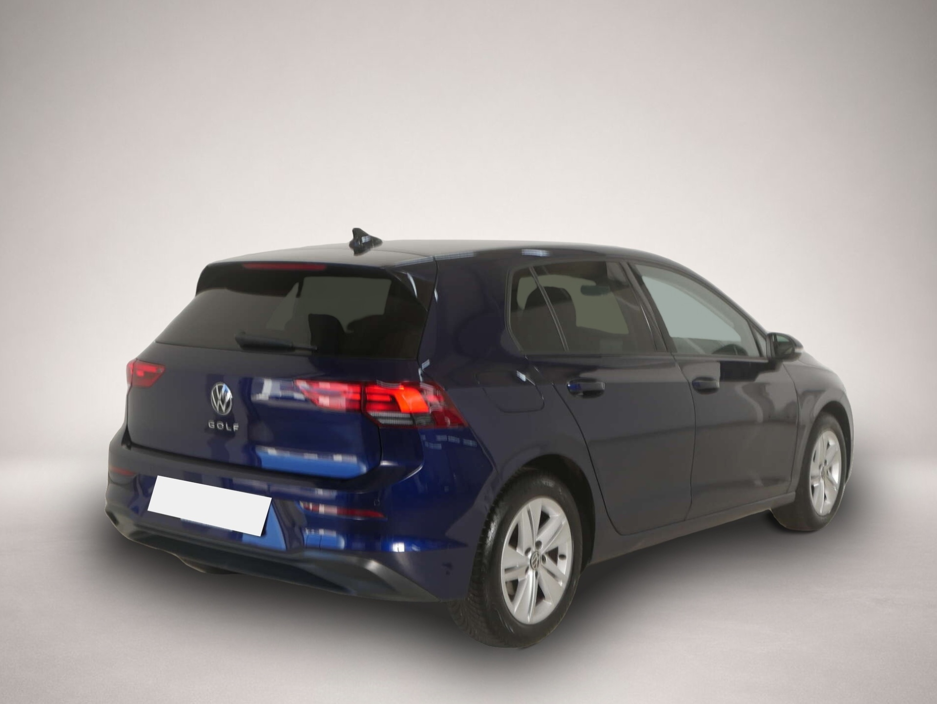 Volkswagen Golf (01/2023, Benzin)