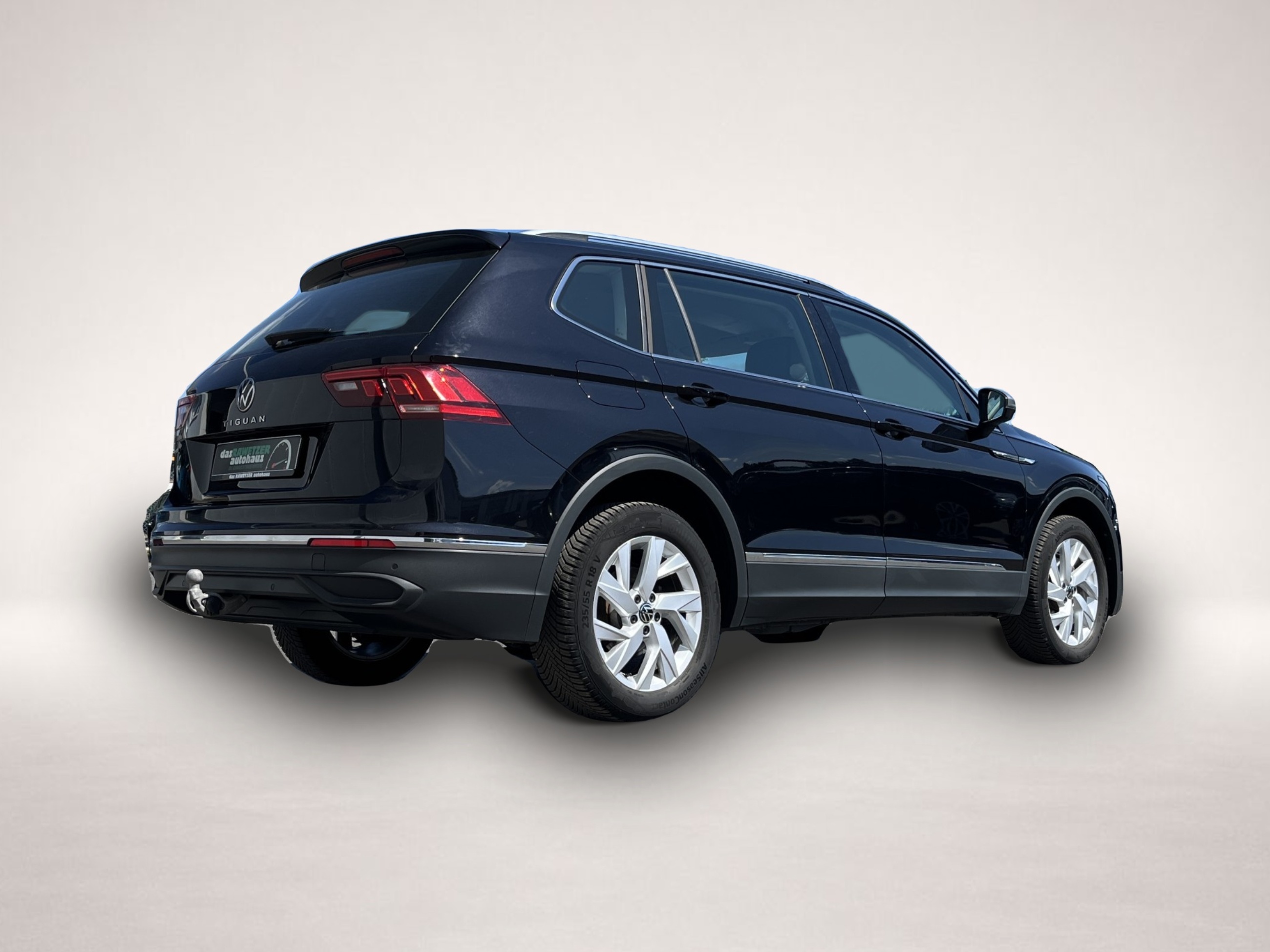Volkswagen Tiguan Allspace (05/2025, Benzin)