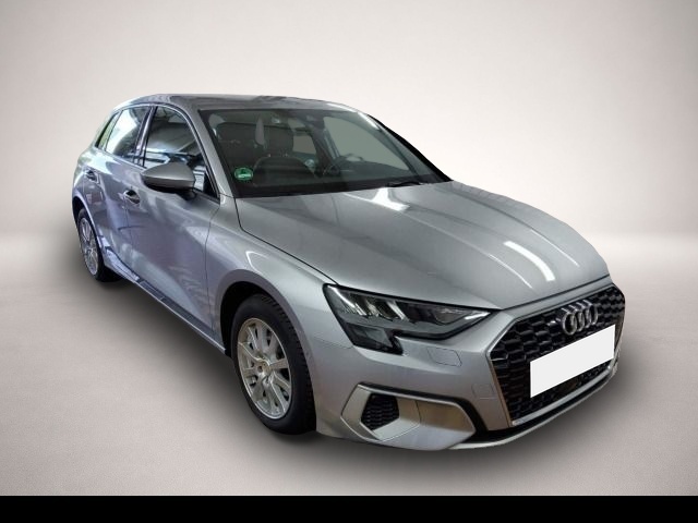 Audi A3 (06/2023, )