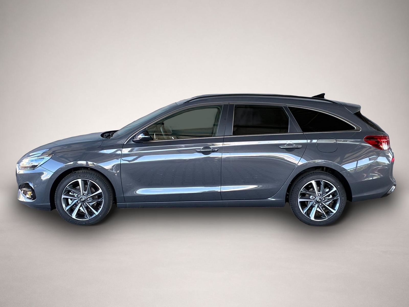 Hyundai i30 (12/2025, Hybrid (Benzin/Elektro))