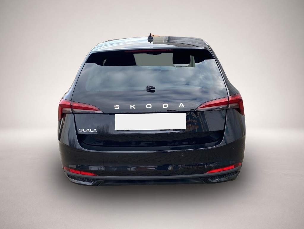 Skoda Scala (02/2025, Benzin)
