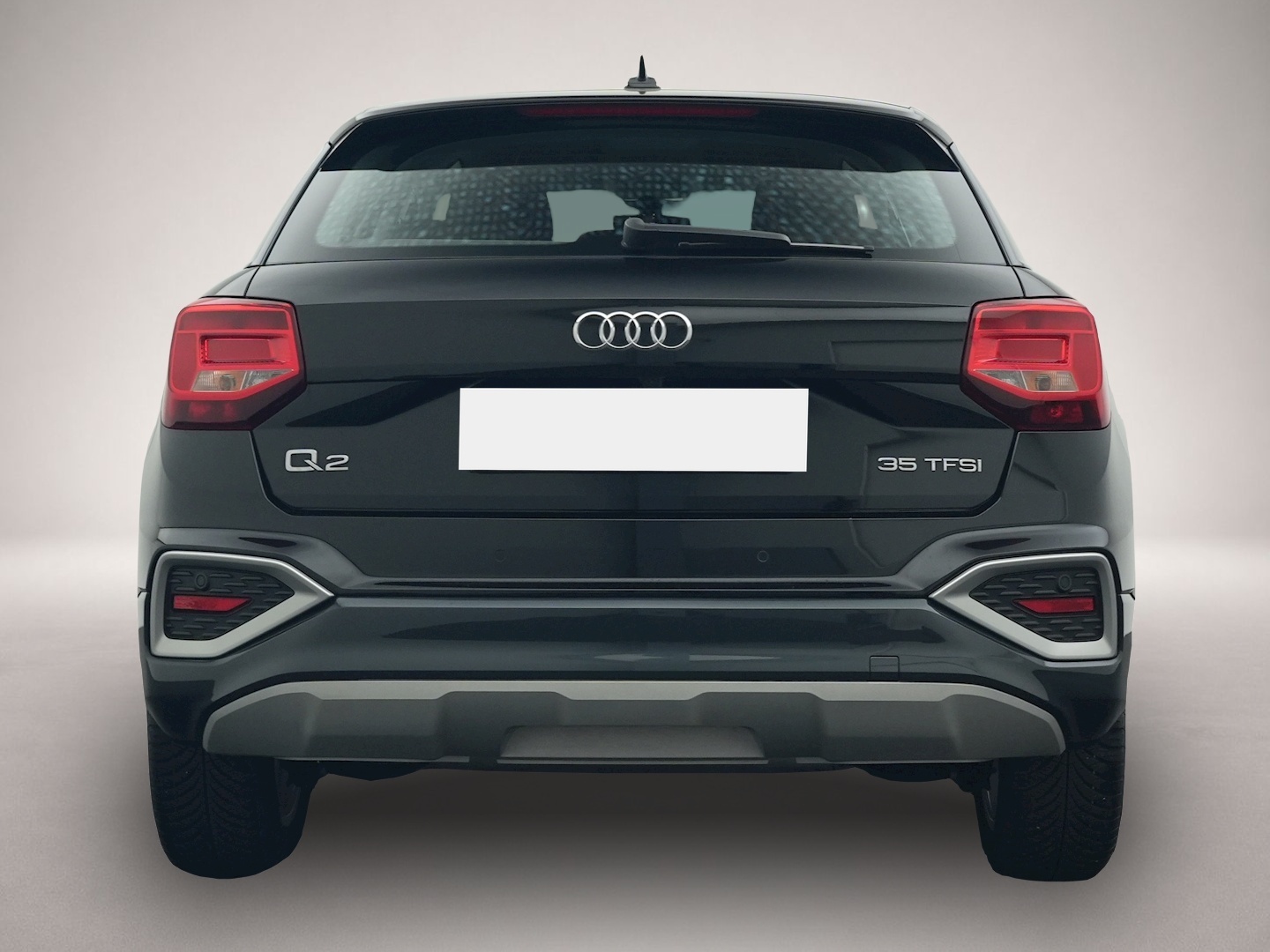 Audi Q2 (03/2023, Benzin)