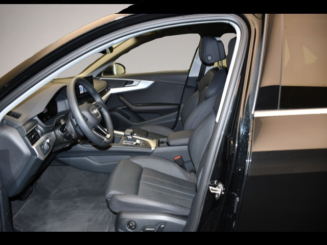 Audi quattro (10/2024, Benzin)