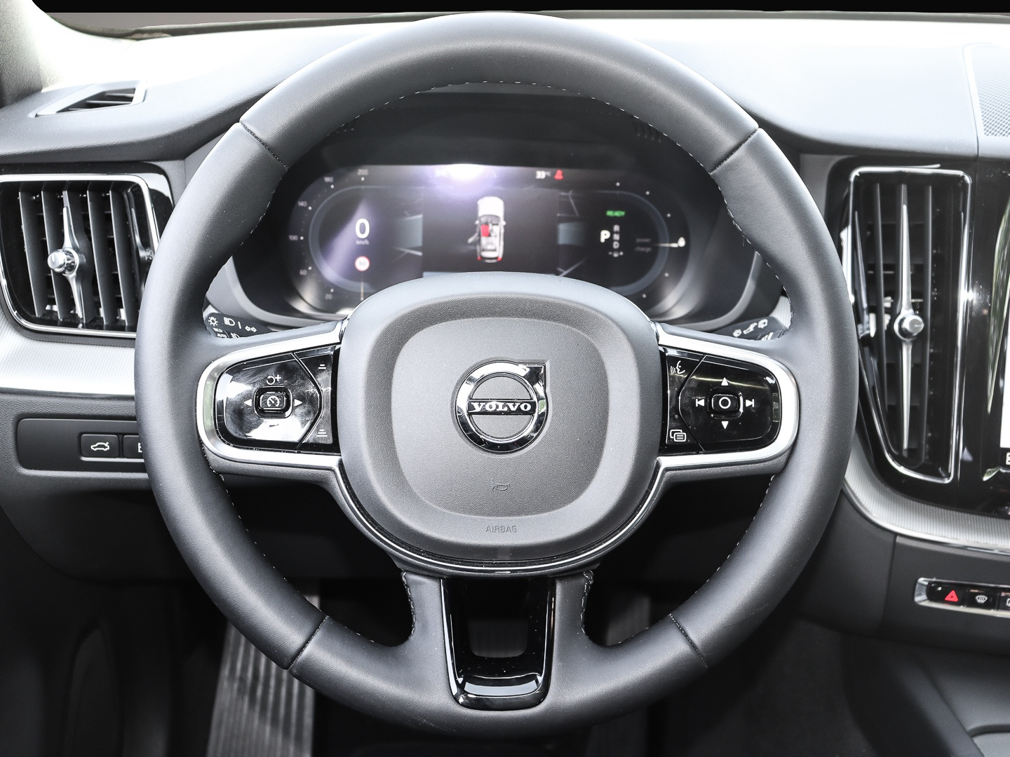 Volvo XC60 (02/2024, Hybrid (Benzin/Elektro))