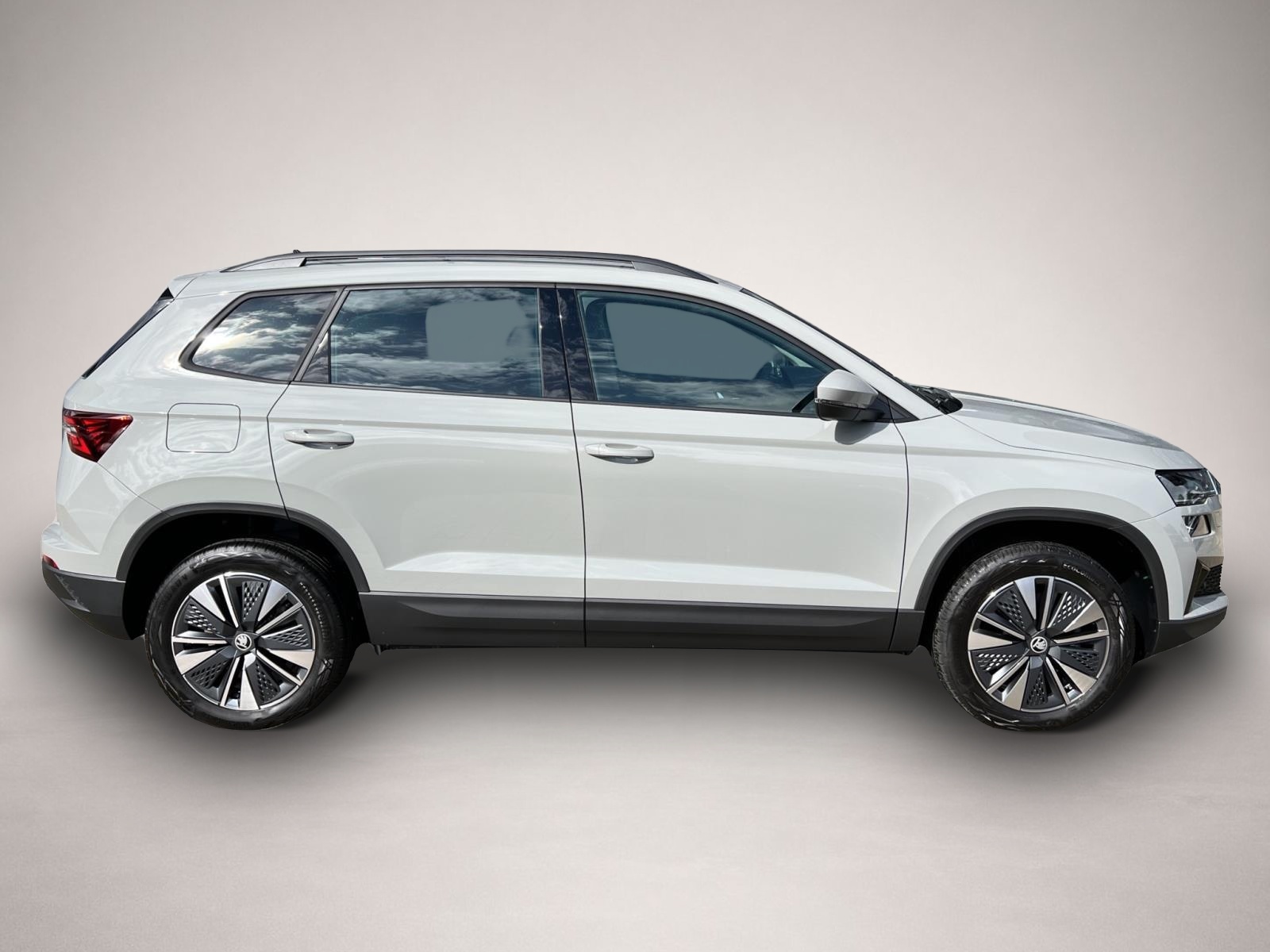 Skoda Karoq (, Benzin)