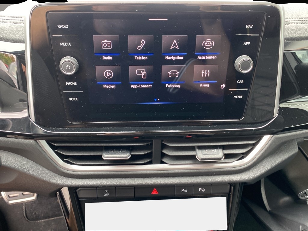 Volkswagen T-Roc (05/2025, Benzin)