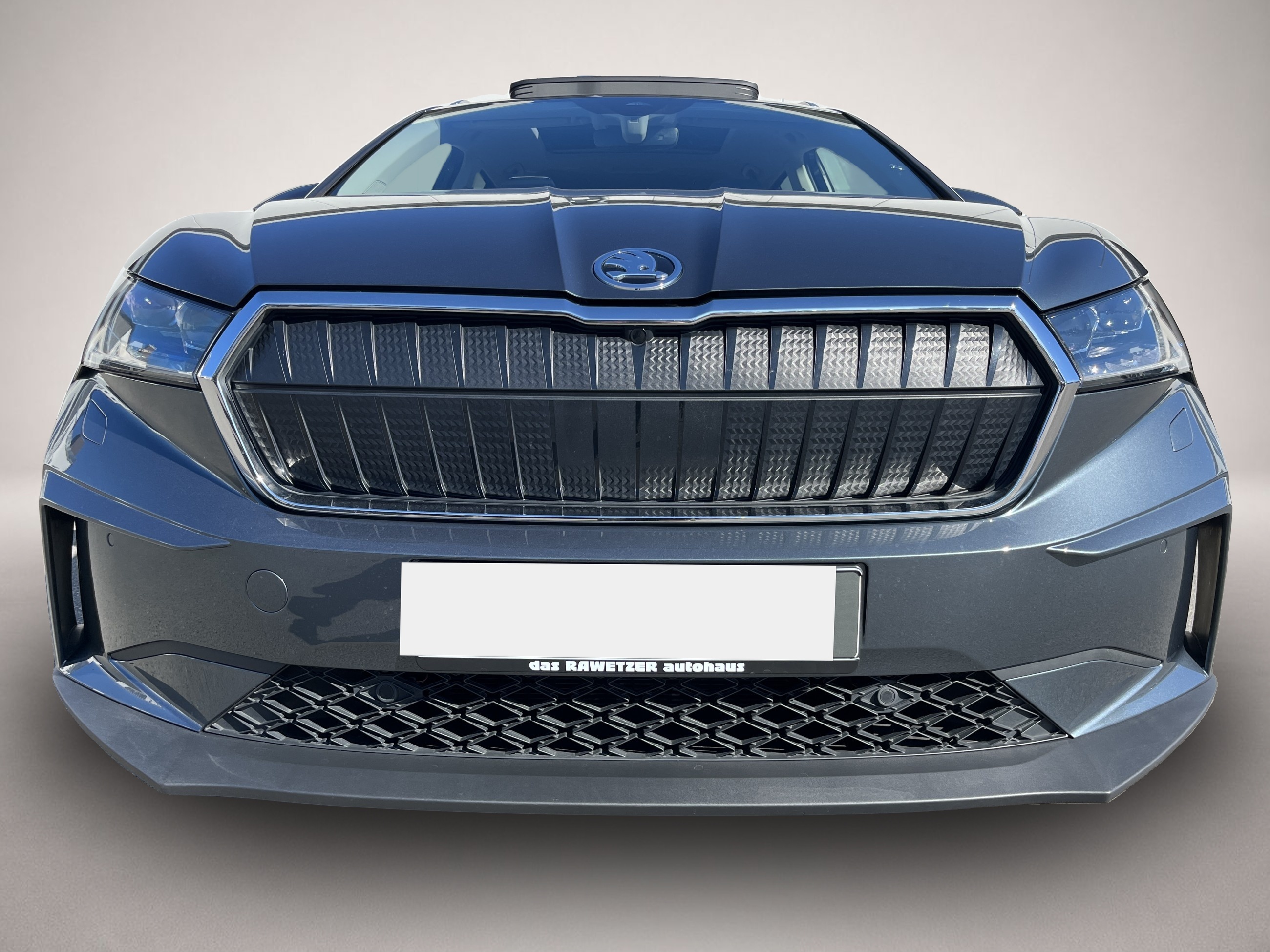 Skoda Enyaq (12/2021, ELECTRIC)