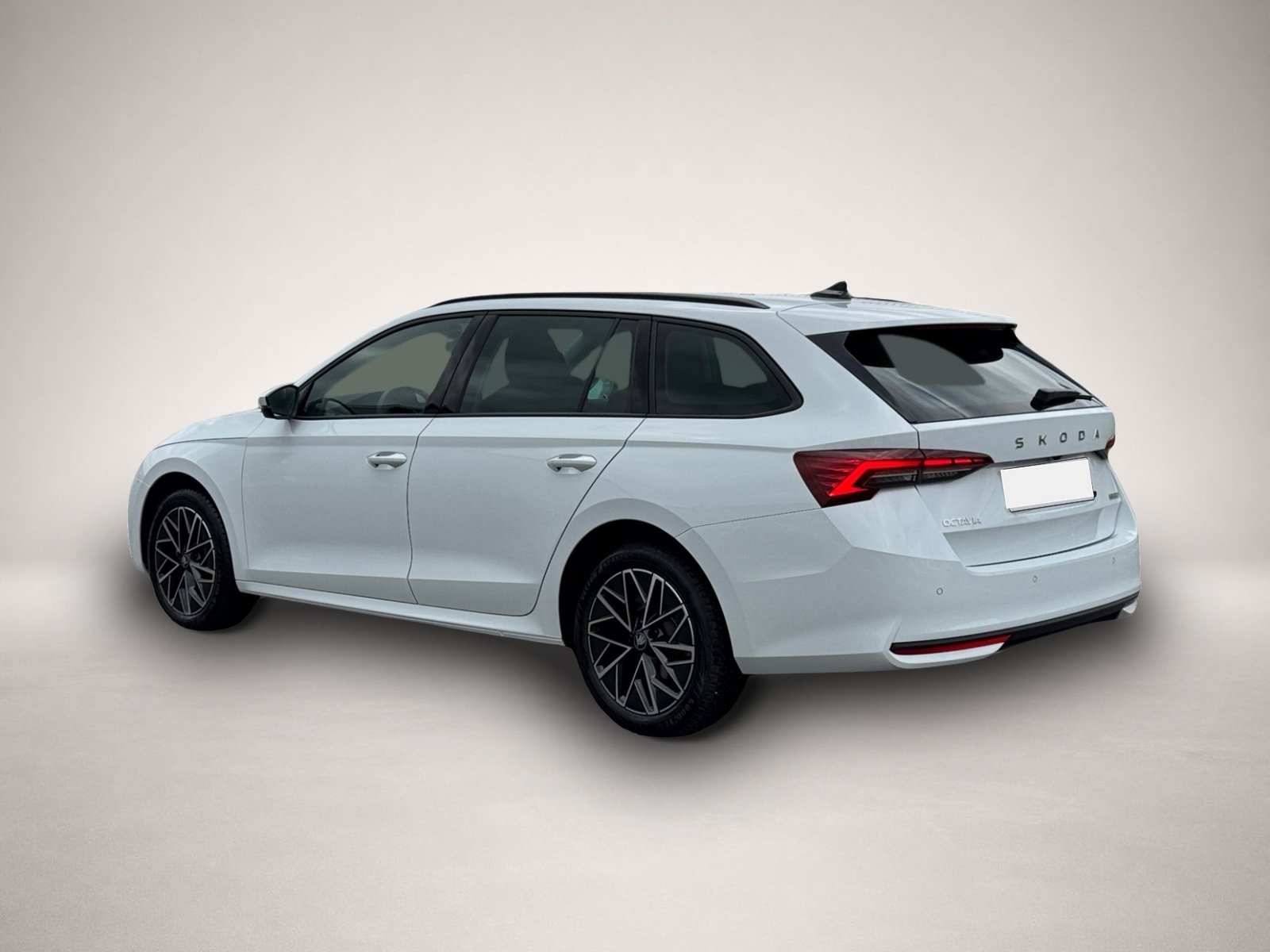 Skoda Octavia (12/2025, Benzin)