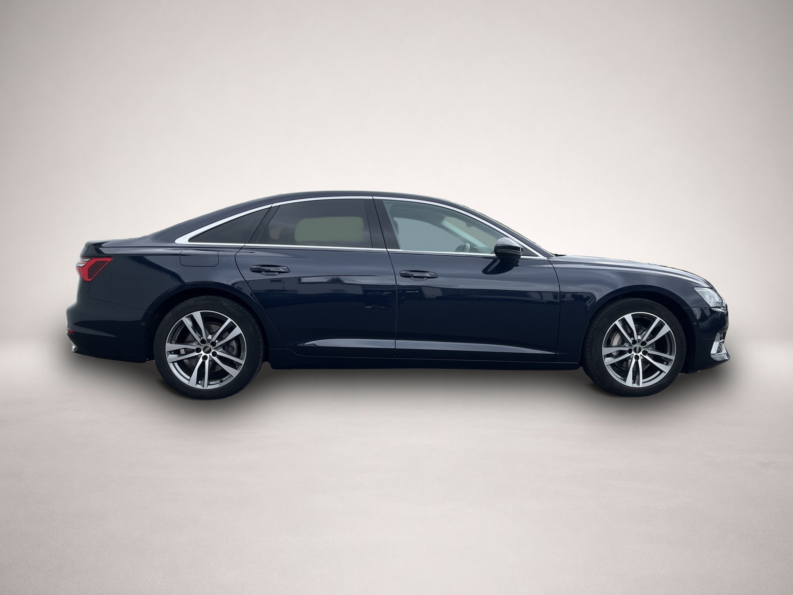Audi A6 (02/2023, )