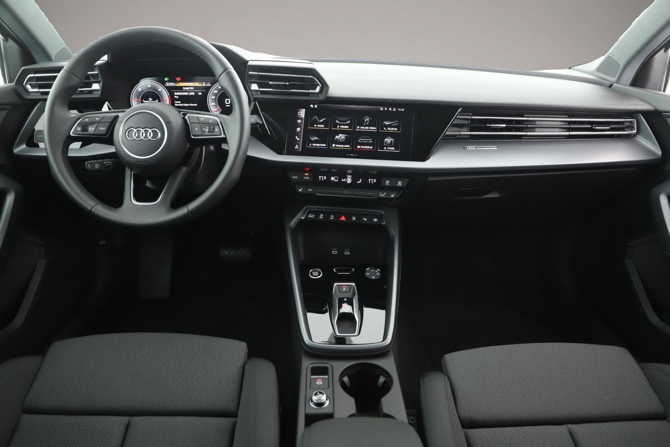 Audi A3 (09/2025, )
