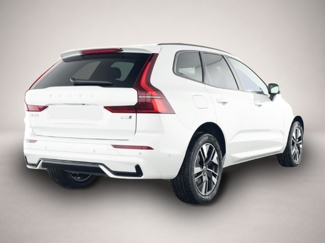 Volvo XC60 (07/2025, Benzin)