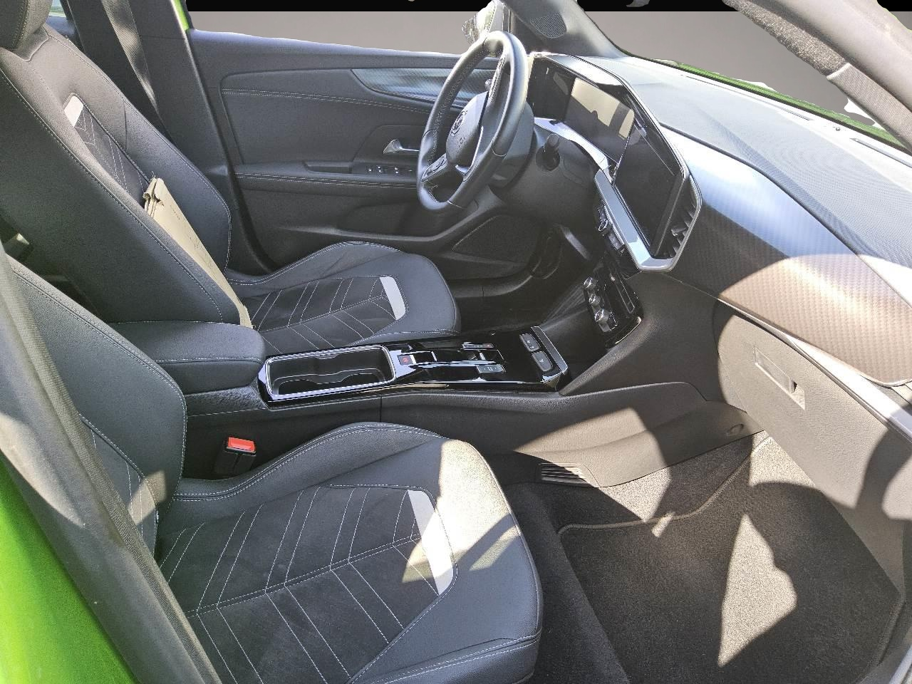 Opel Mokka-e (05/2023, ELECTRIC)