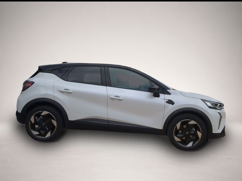 Renault Captur (10/2025, Benzin)