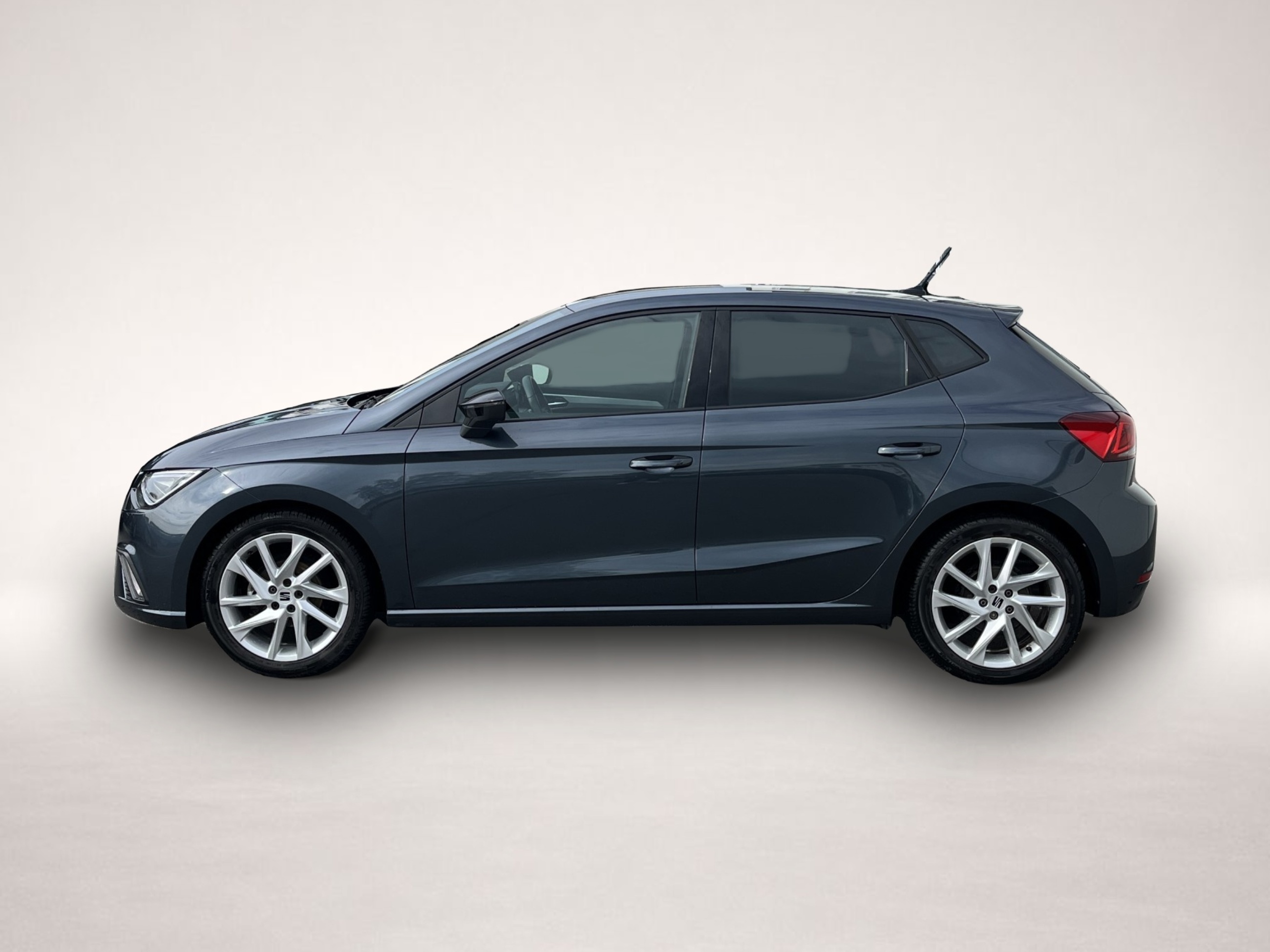Seat Ibiza (10/2021, Benzin)