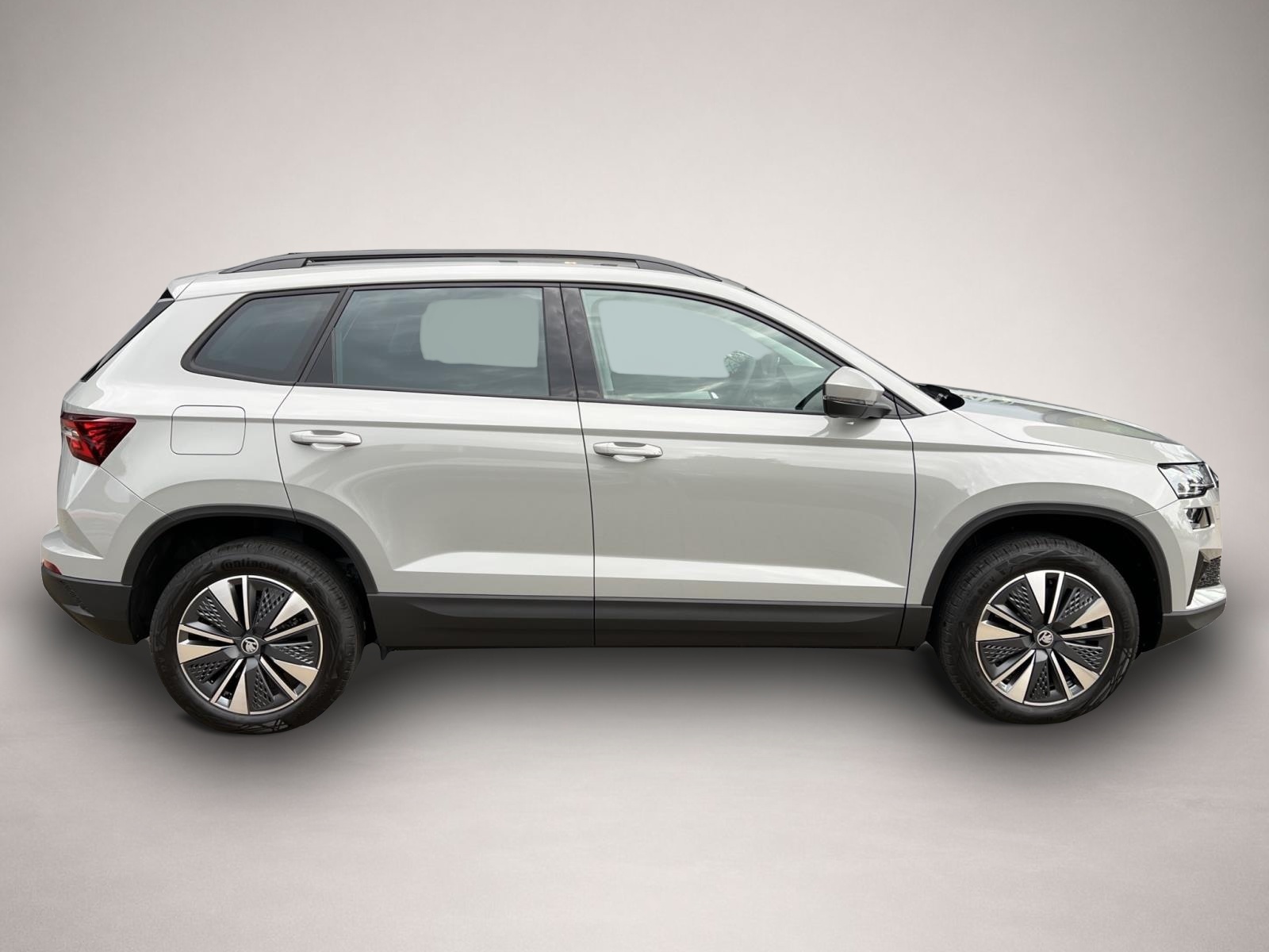 Skoda Karoq (, Benzin)