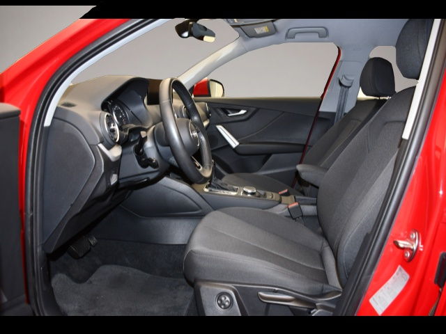 Audi Q2 (07/2023, Benzin)