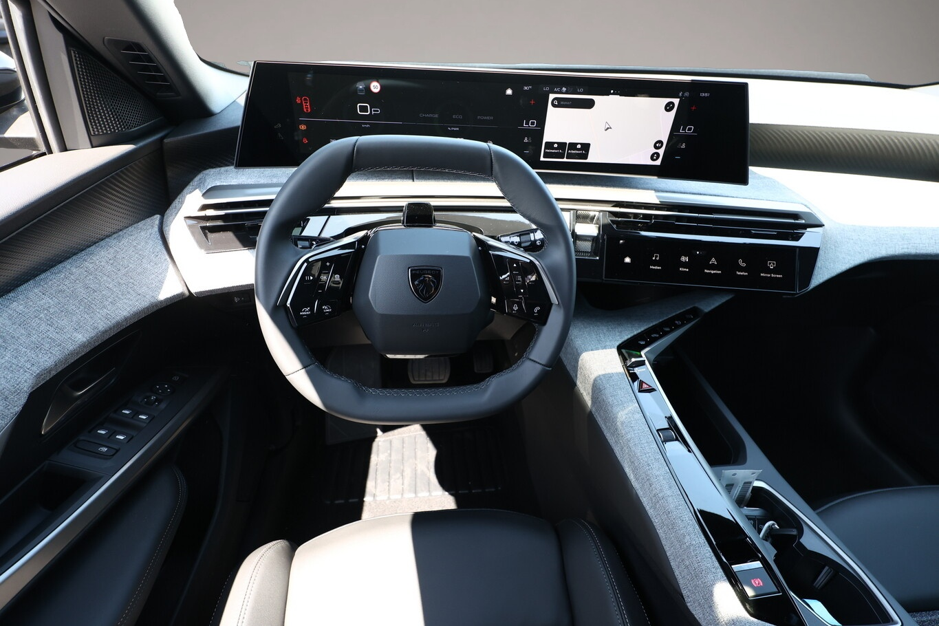 Peugeot 5008 (01/2026, Benzin)