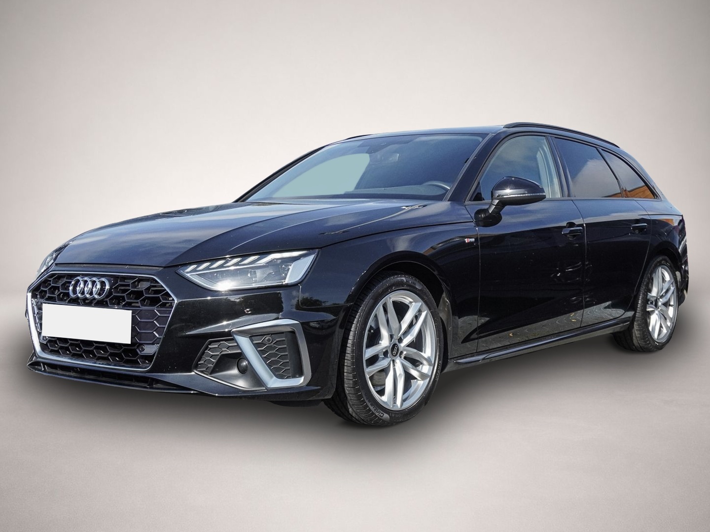 Audi A4 (07/2022, Diesel)