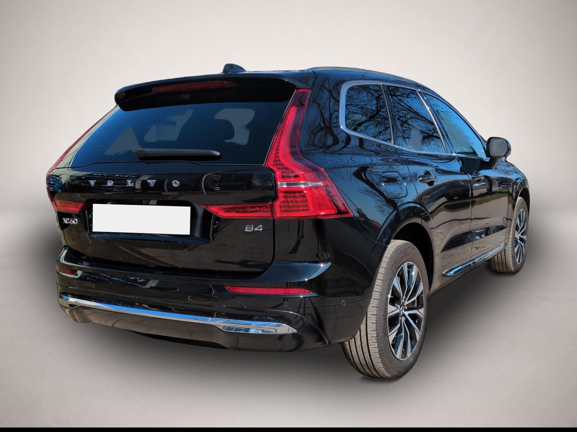 Volvo XC60 (02/2023, Benzin)