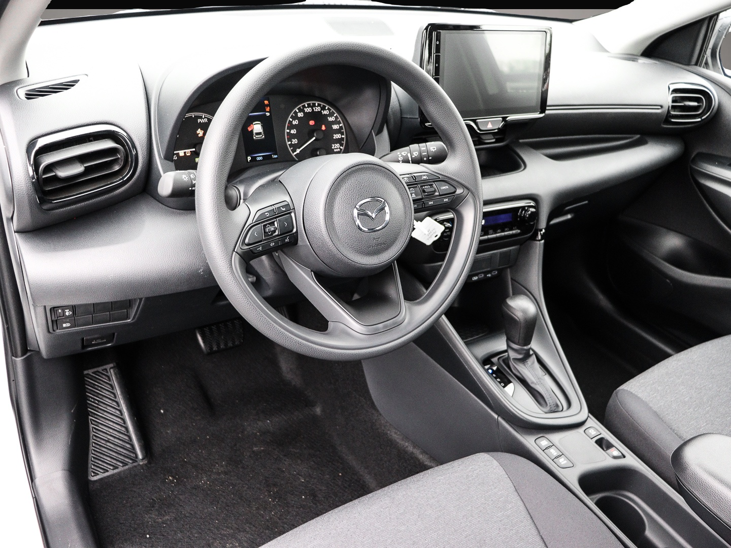 Mazda 2 Hybrid, image 3 of 6