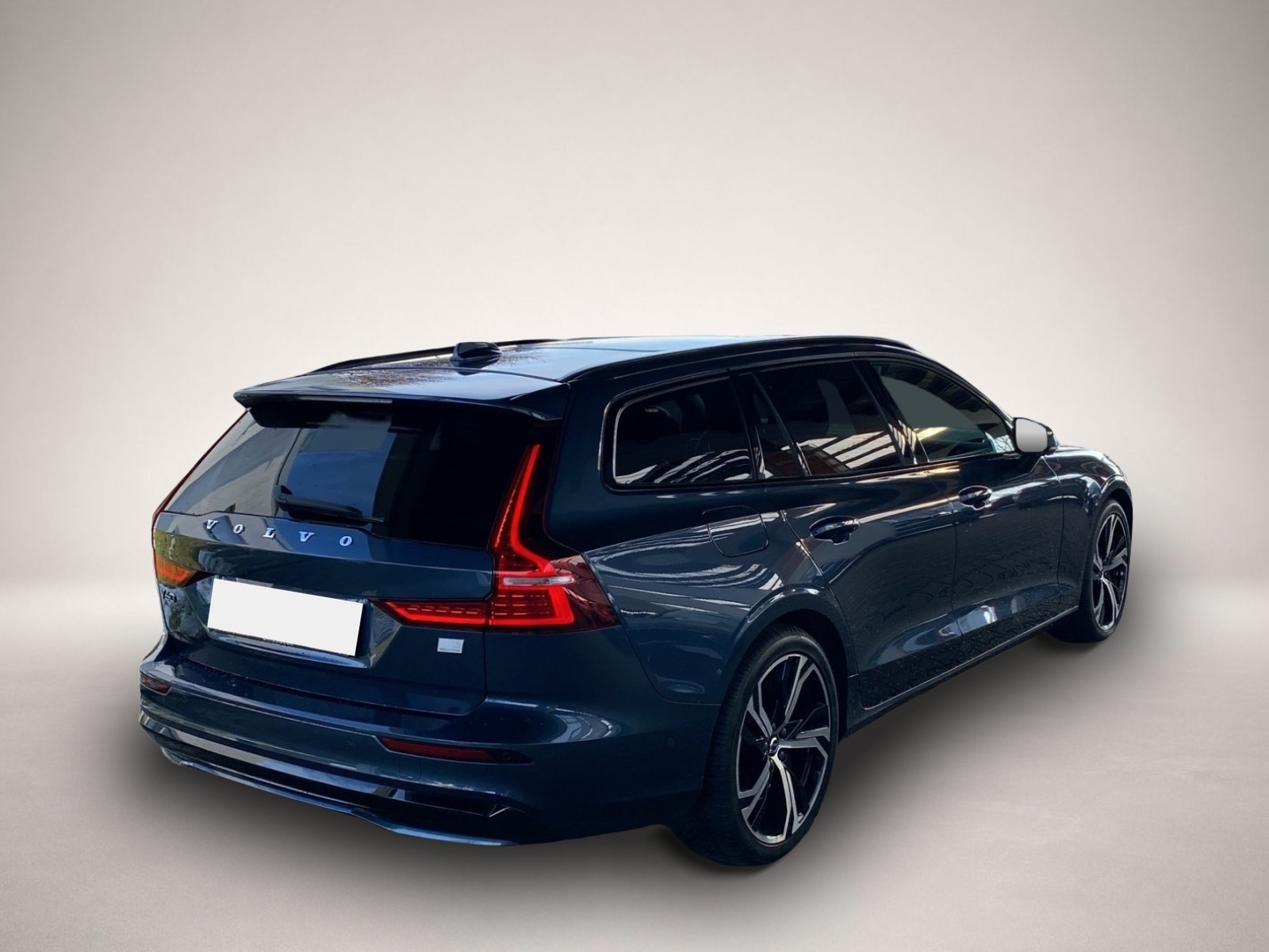 Volvo V60 (11/2022, )