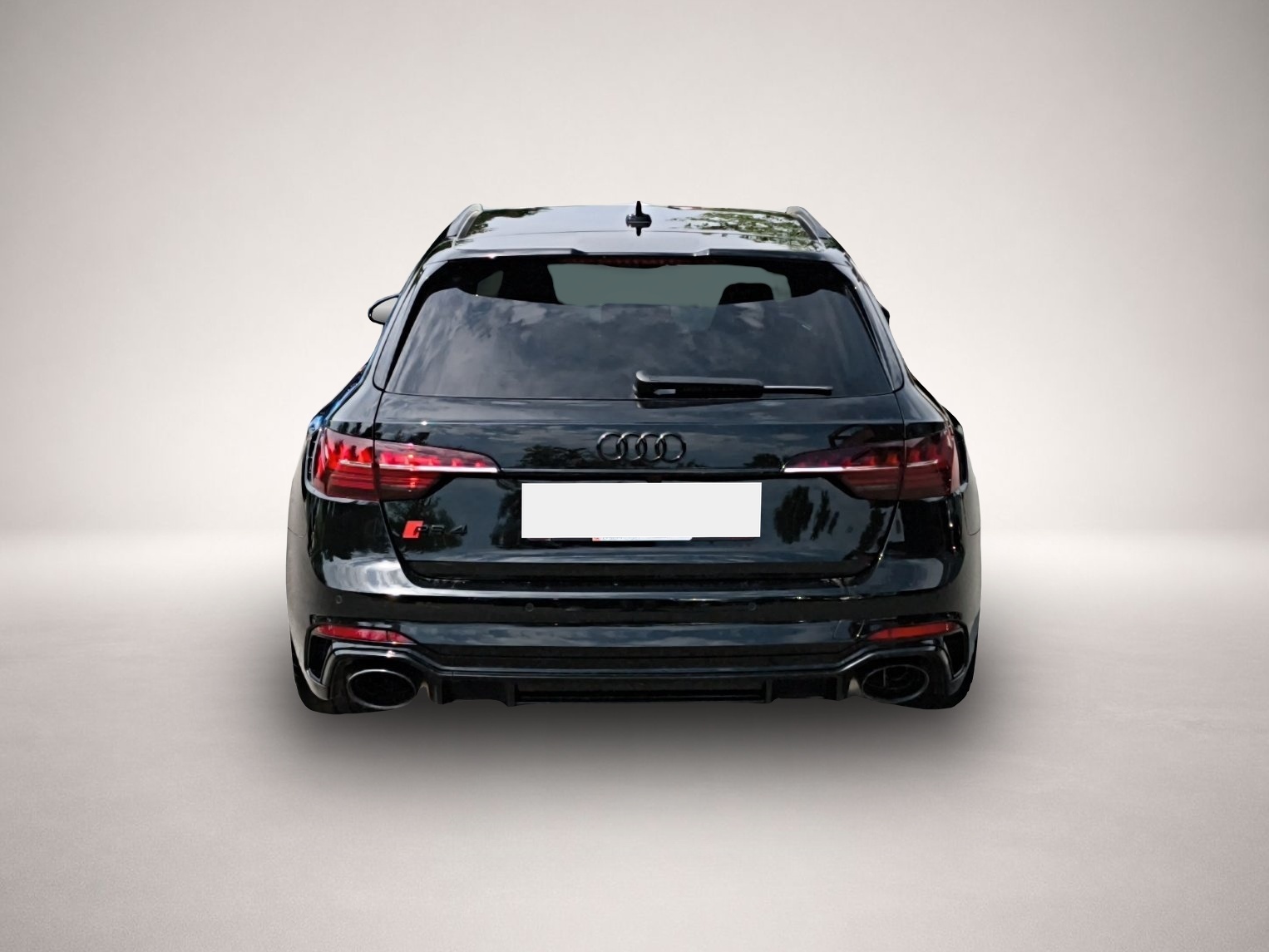 Audi RS4 (05/2023, Benzin)