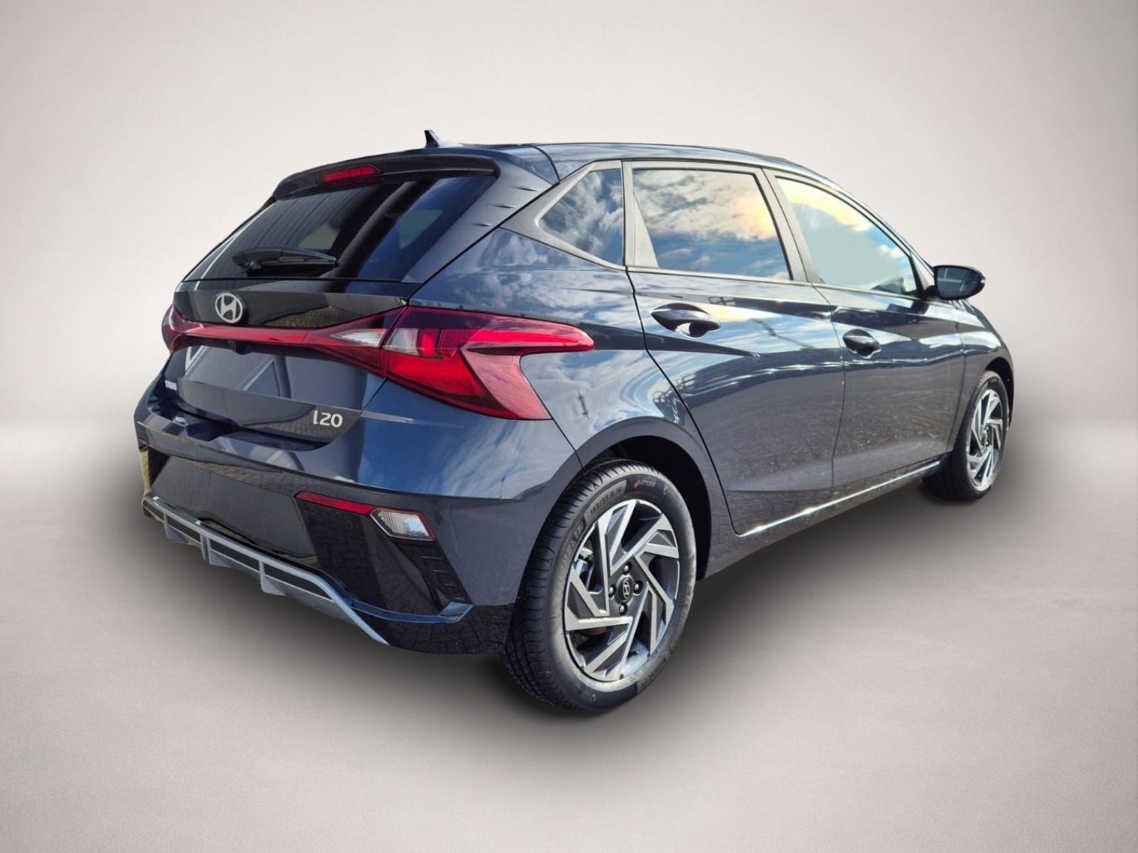 Hyundai i20 (07/2026, Benzin)