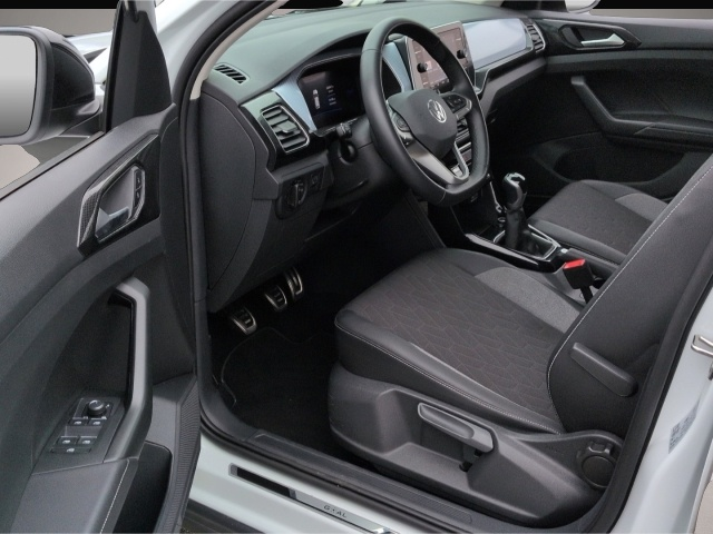 Volkswagen T-Cross (03/2025, Benzin)