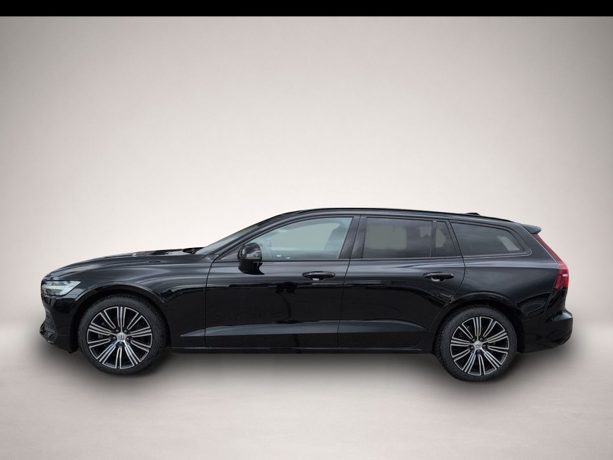 Volvo V60 (10/2025, Benzin)