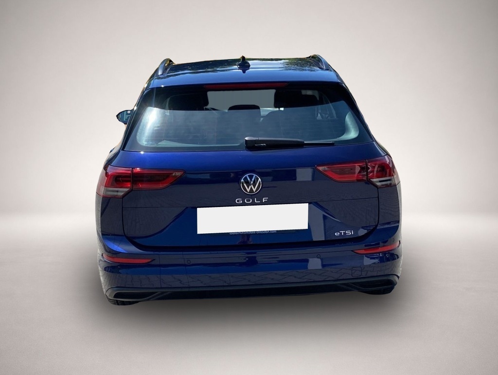 Volkswagen Golf (03/2024, Benzin)