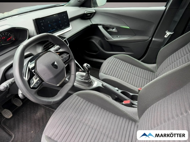 Peugeot 2008 (07/2024, Benzin)