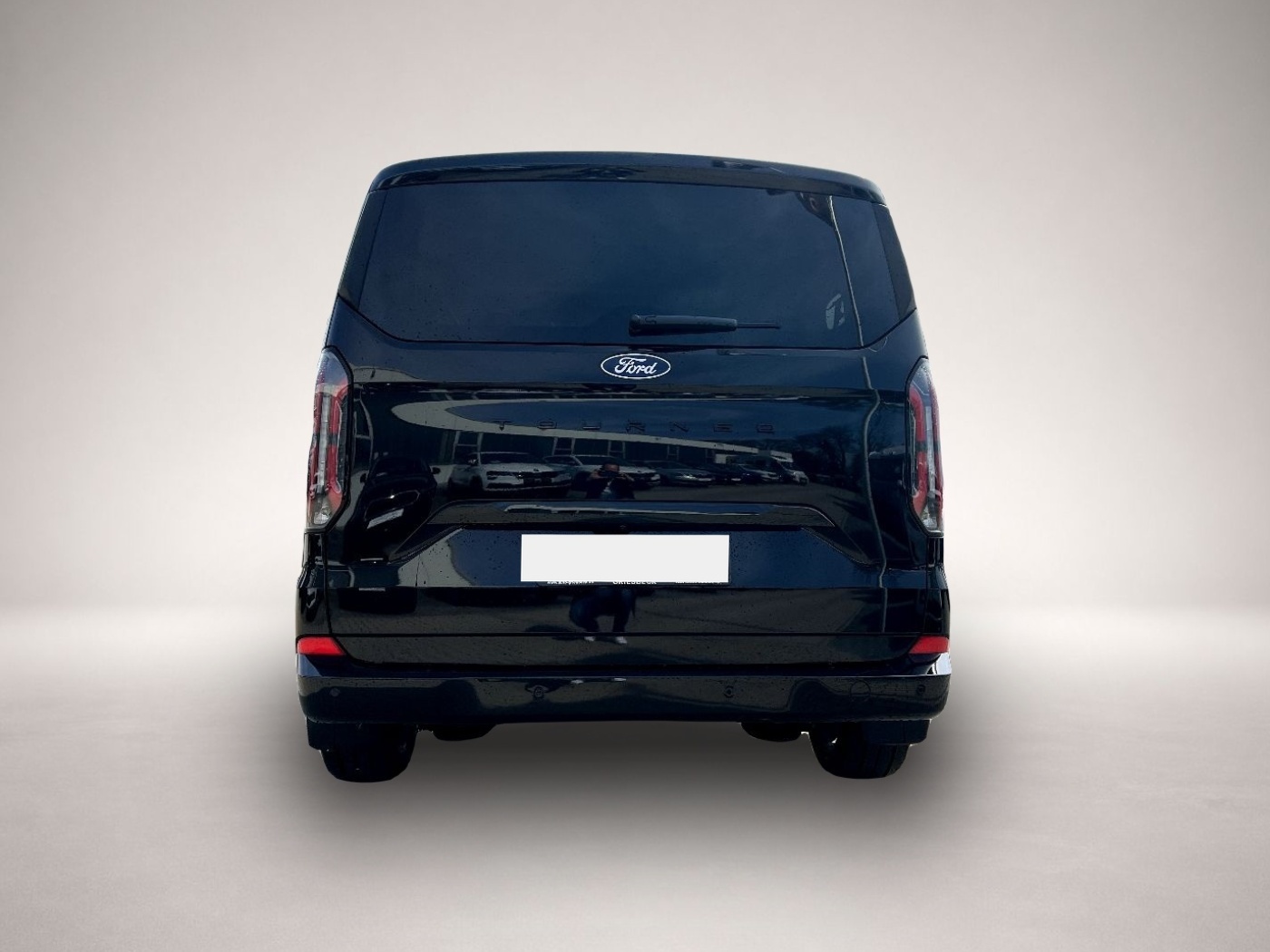 Ford Tourneo Custom (10/2025, Diesel)