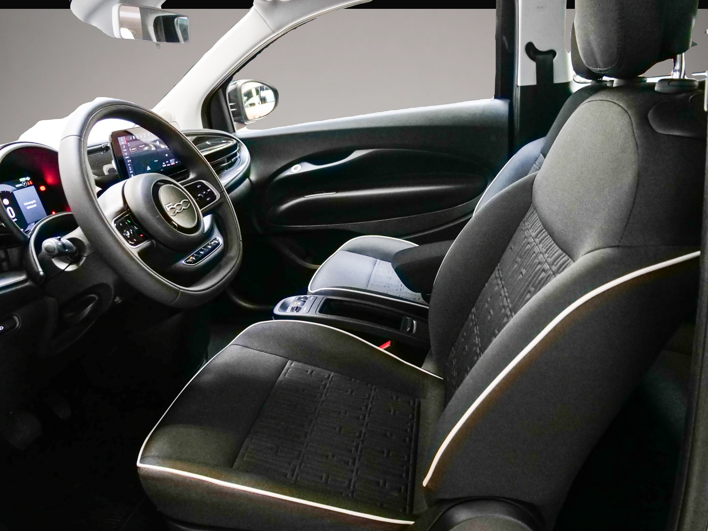 Fiat 500e (06/2023, ELECTRIC)