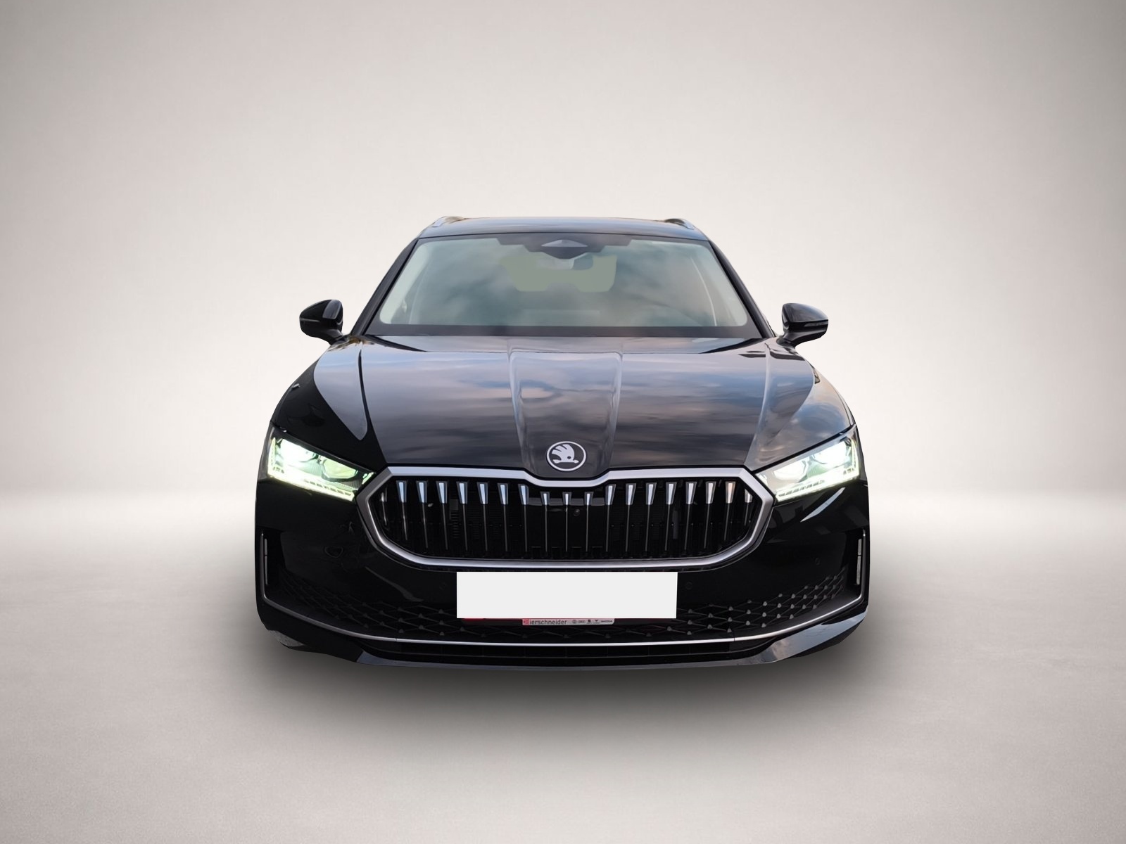 Skoda Superb, Bild 2 von 8