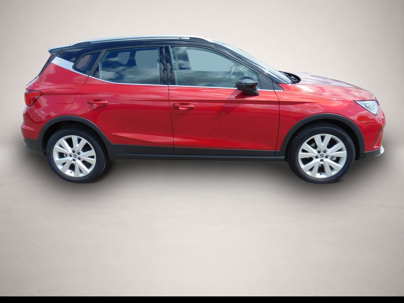 Seat Arona (02/2023, Benzin)